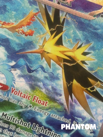Pokémon TCG: Foto con lupa